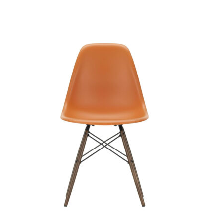 Vitra DSW Eames Plastic Sidechair – rusty orange – érable foncé