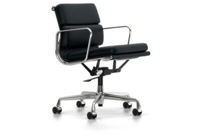 Vitra Chaise en Aluminium – Soft Pad – EA 217 – chromé – Cuir nero – roulettes pour tapis de sol