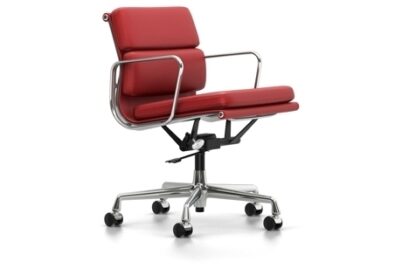 Vitra Chaise en Aluminium – Soft Pad – EA 217 – poli – Cuir rouge – roulettes pour sols durs