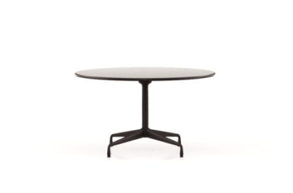 Vitra Table Dining Eames Segmented ronde Ø130 cm – HPL blanc, bord en plastique noir (utilisable à l’extérieur) – noir profond